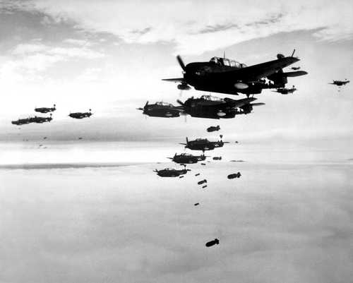 Navy Planes Bombing Japan