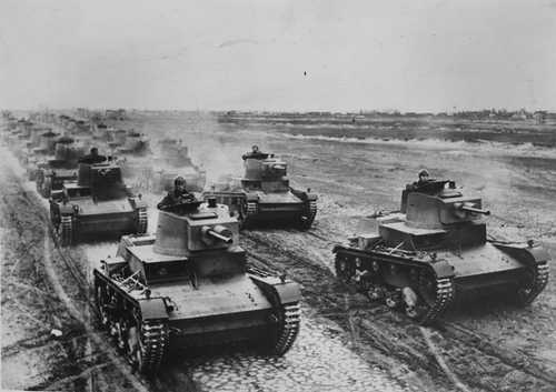 Polish 7TP tanks