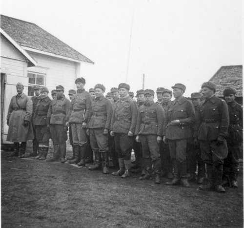 JR 11 soldiers in November 1939