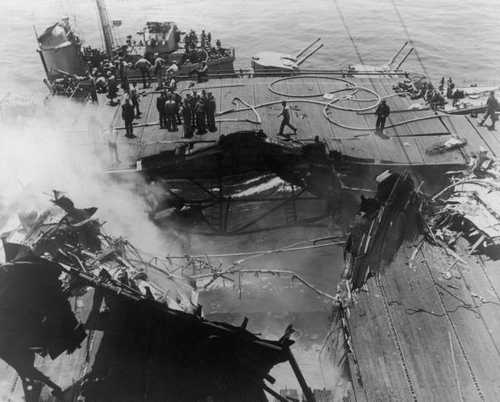 USS Bunker Hill 