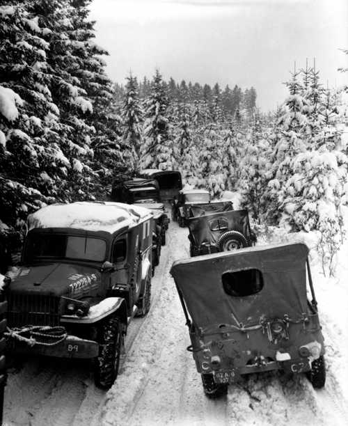 Snow Halts Traffic