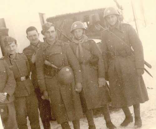 German soldiers and Serbian police