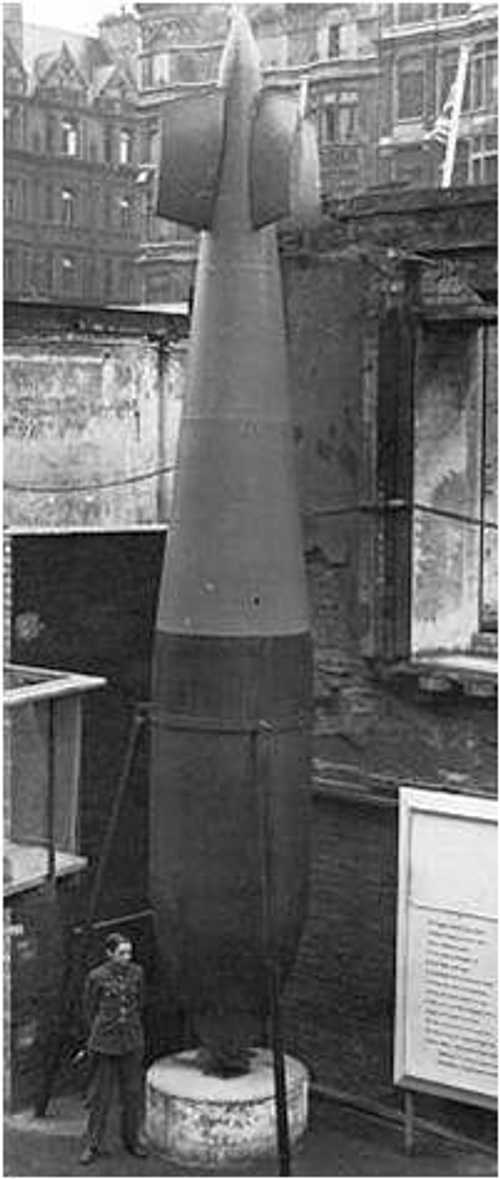 Earthquake maker