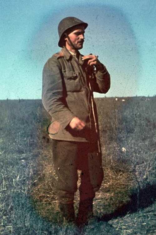 WW2 romanian soldier