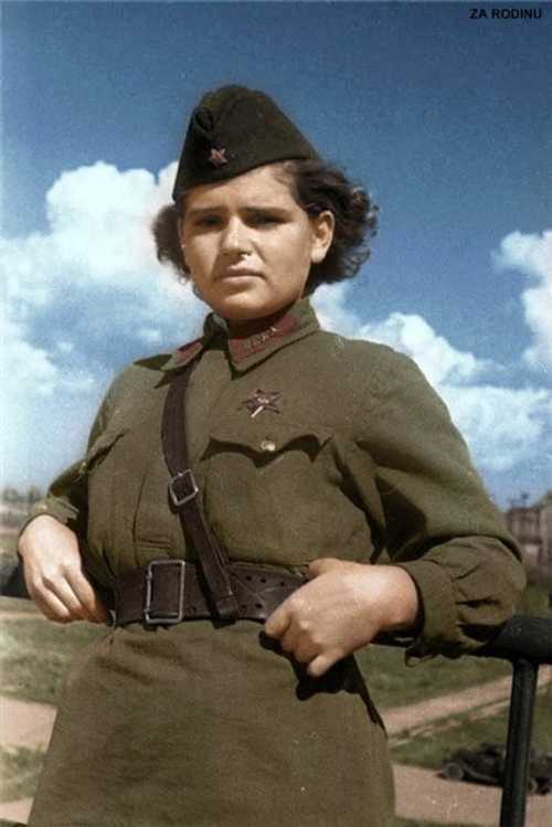 Woman of war