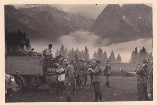 mountains, east front