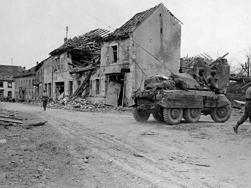 M8 Moves Through Hornbach