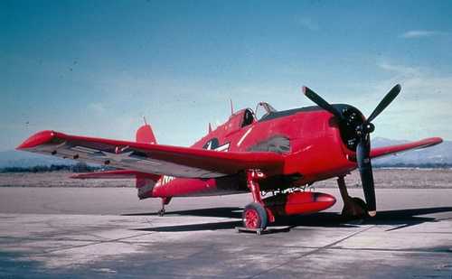 WW2 warbird beats cold war jets