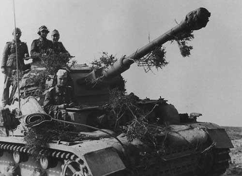 Panzerkampfwagen IV Ausf F2 in North Africa.