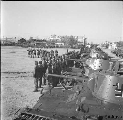 Parade in Äänislinna