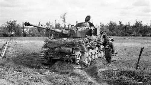 Disabled German tank