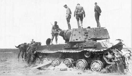 Knocked out KV-1
