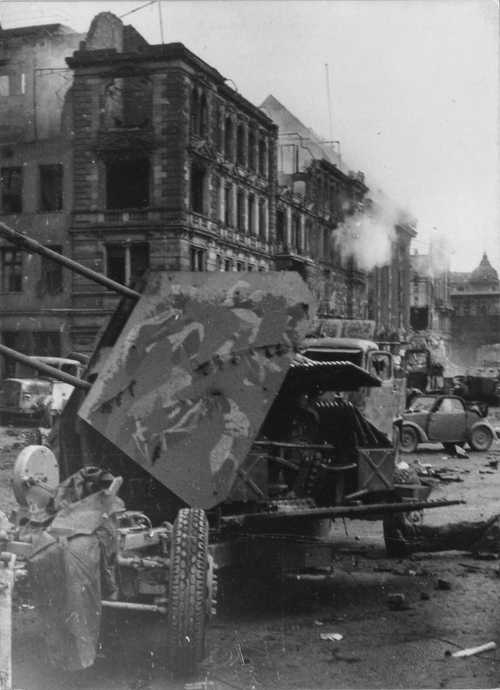 Flak 43 in BERLIN