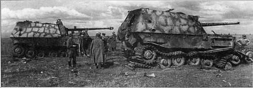 Soviet troops examine 2 Ferdinand.