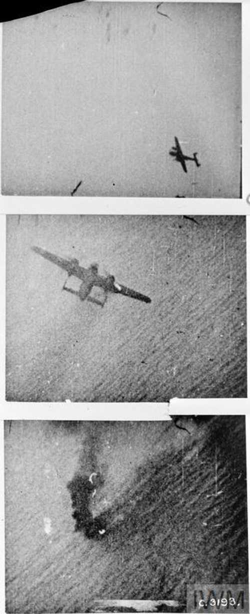 RAF 312 Free. Czechoslovak Squadron Mira Liskutin gun camera series shooting down Dornier near France 