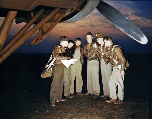 B-17 Bomber Crew