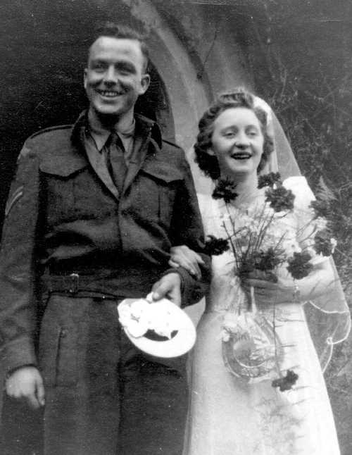 Private Bob McEwan marries before shipping out