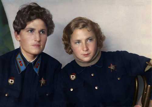 Yekaterina Budanova and Lydia Litvyak, 1942