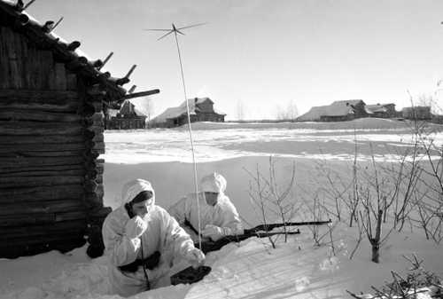 Signal outpost
