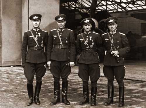 Bulgarian pilots- WWII