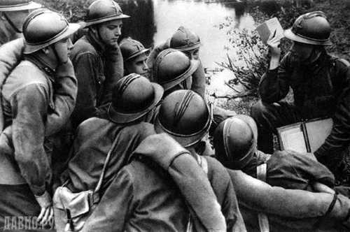Red Army with French helmets 