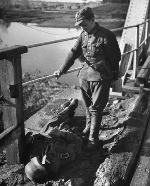 Dead German soldier