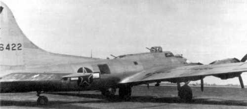 “Flying Fortress” with red stars