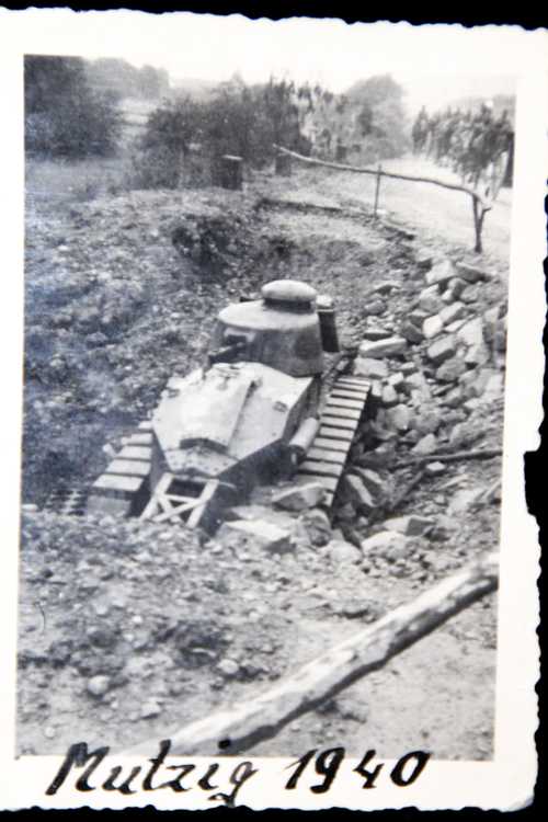 DESTROYED FRENCH TANK 