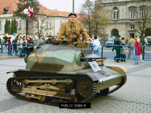 Polish Army small Tank