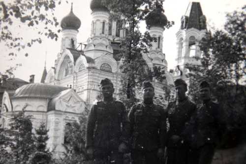 Touring the Eastern front 