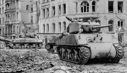 Shermans In Cologne
