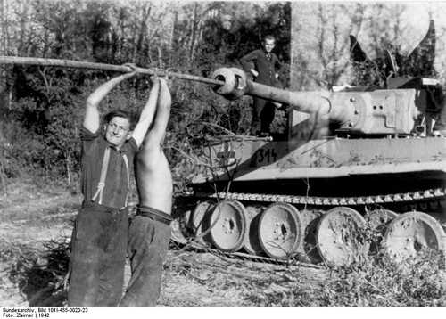 German tank maintenance