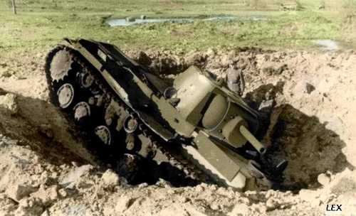 KV-1 in a hole