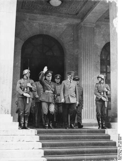 Antonescu & Hitler 2