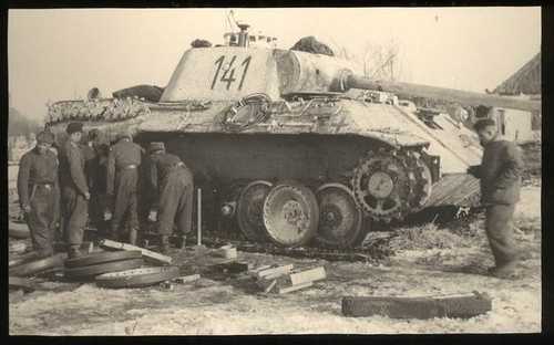 Panther Ausf. D Maintenance 
