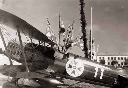 1937 airport Bozhurishte Heinkel He 51B 