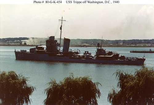 USS Trippe off Washington D.C.