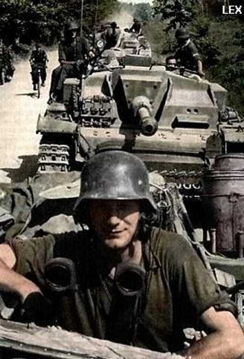 Assault gun column (col.)