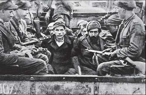 Polish soldiers and UPA's prisoners.