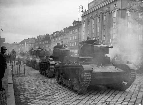 Polish 7tp tanks in Cesin.