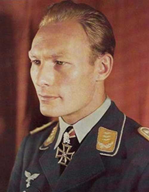 Colonel WERNER BAUMBACH (1916-1953)