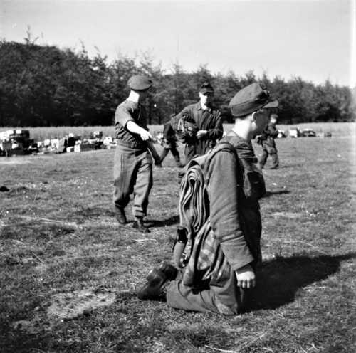 Kneeling can't run away