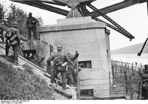 Belgian soldiers surrender