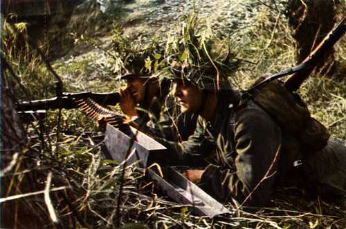 Machine Gun Crew