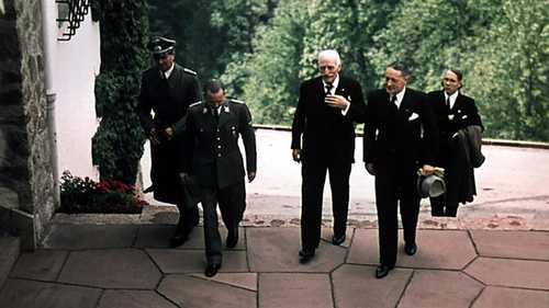 Hamsun meets Hitler