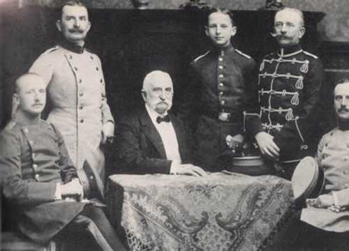 General von Lewinski and his sons.