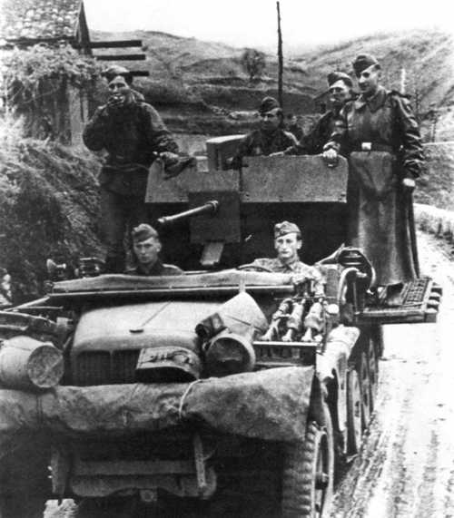 Self-propelled AA-gun