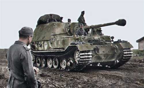 Enemy tank destroyer