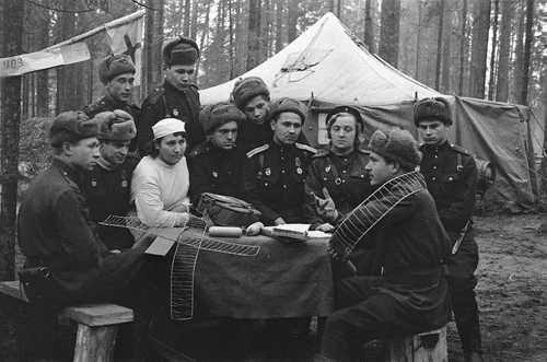 Medics of the 10th Ural Volunteer Tank Corps.