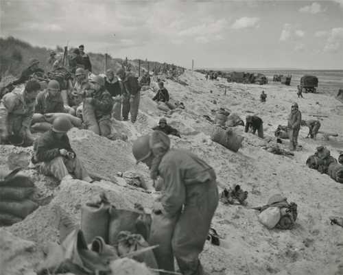 Navy goes ashore